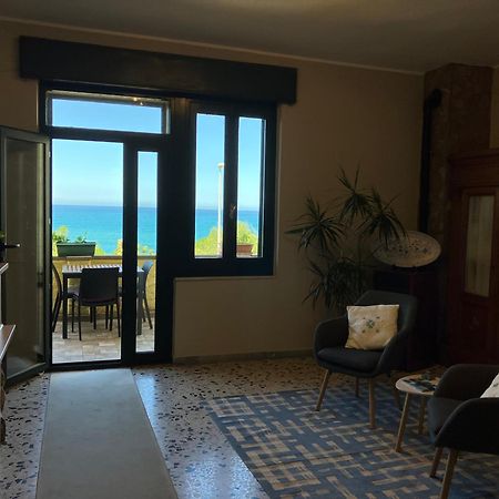 Torre Del Pozzo Bed & Breakfast S'archittu Cuglieri Exterior photo
