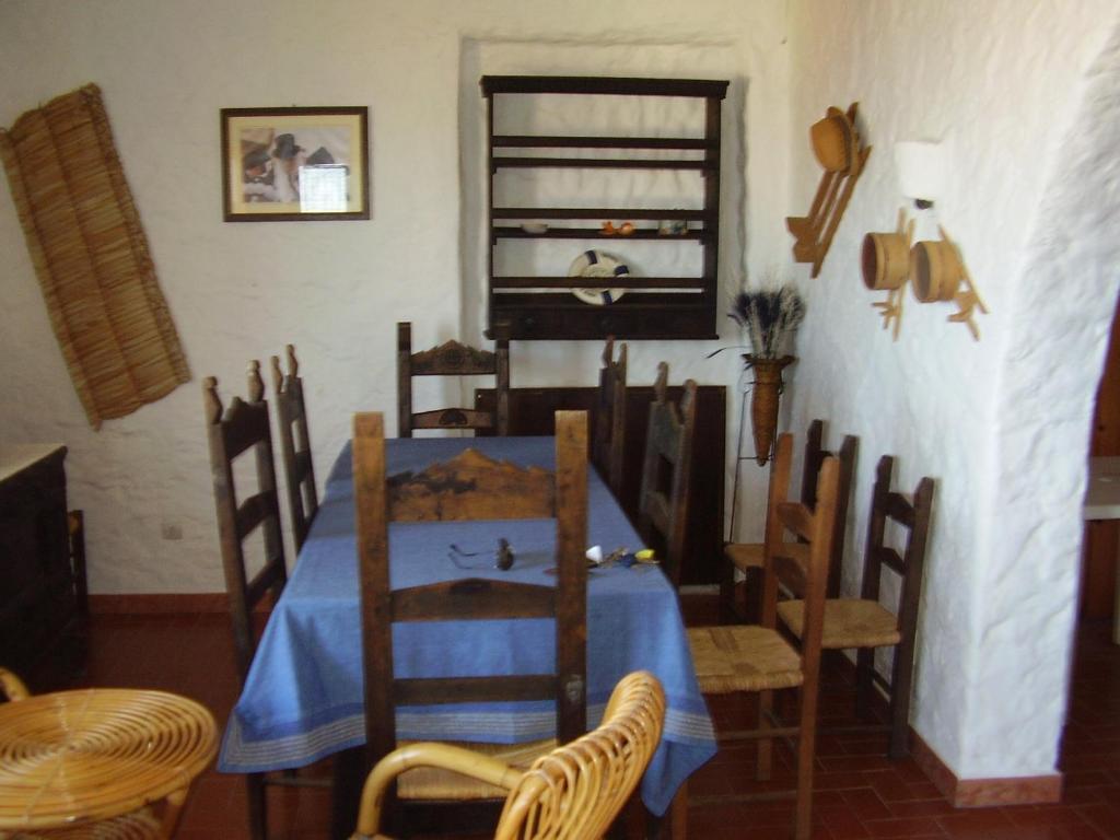 Torre Del Pozzo Bed & Breakfast S'archittu Cuglieri Room photo