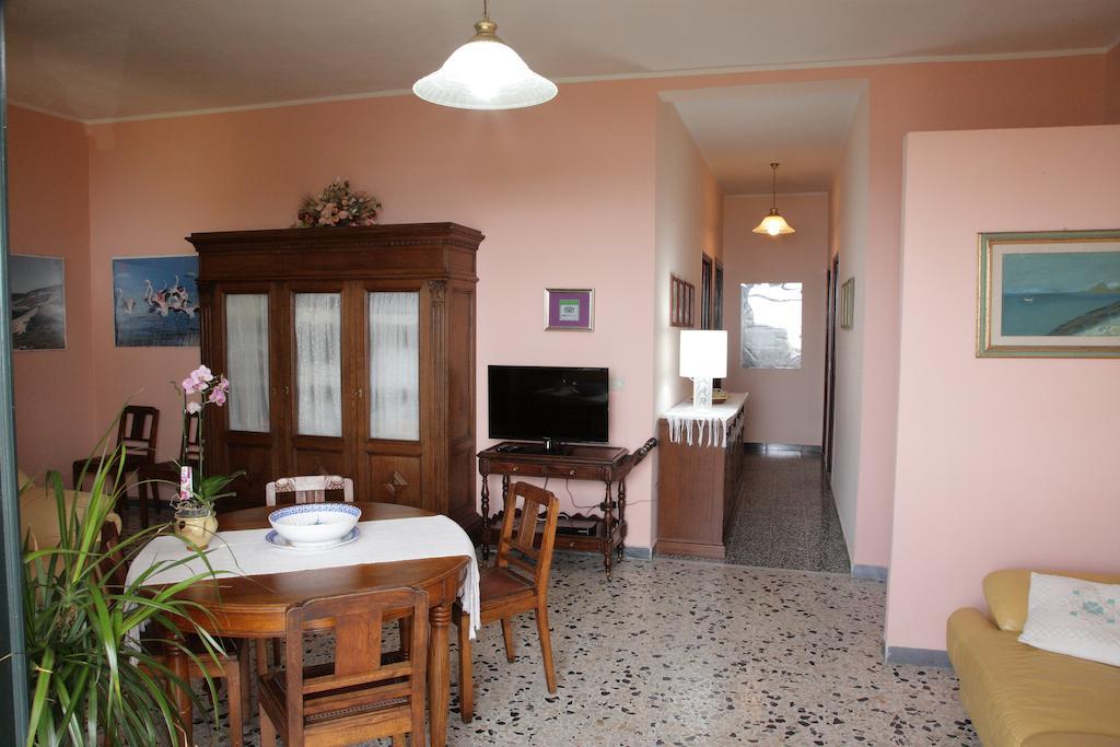 Torre Del Pozzo Bed & Breakfast S'archittu Cuglieri Exterior photo